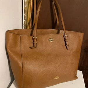 ❗️FLASH SALE❗️NWOT Coach Handbag